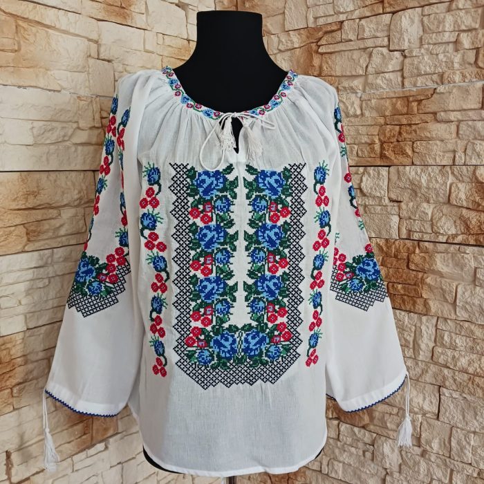 Bluze brodate maneca lunga