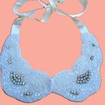 guler cu strasuri din sticla