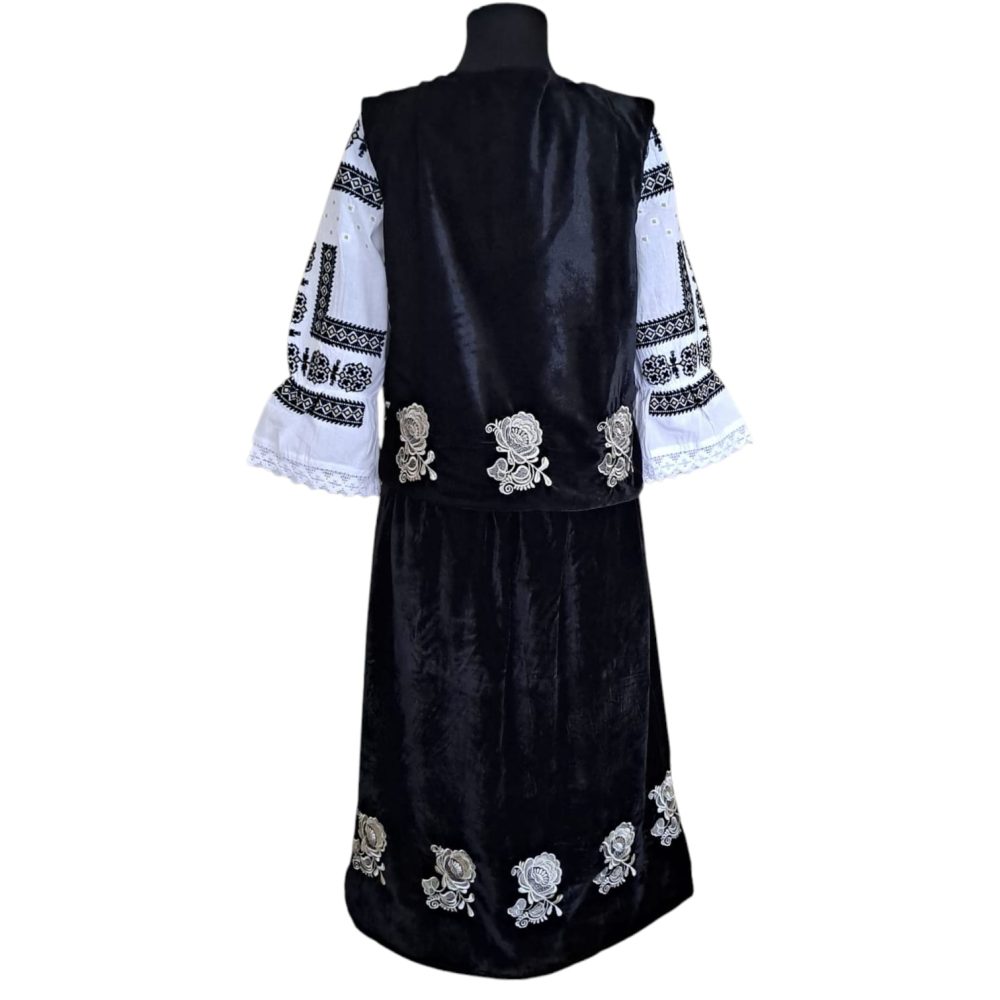Set traditional 3 piese(ie,fusta,vesta) ST16 - imagine 3