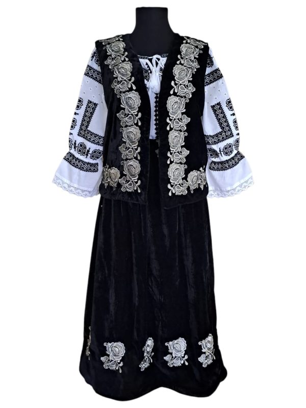 Set traditional 3 piese(ie,fusta,vesta) ST16 - XXL