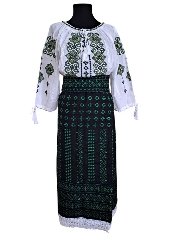 Costum traditional 3 piese[ie, catrinta, brau] ST 01 - 3XL