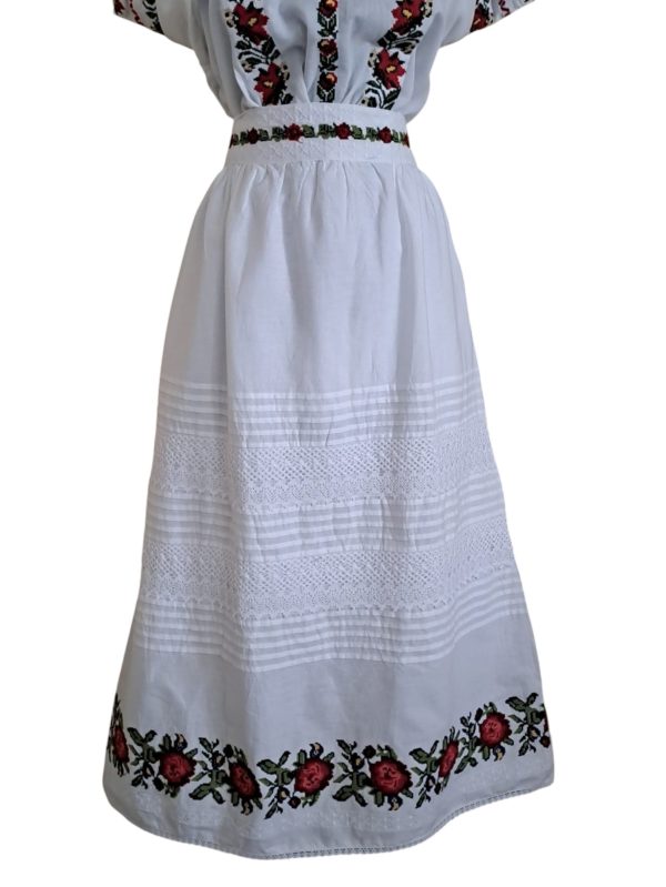 Fusta traditionala F56 - XXL