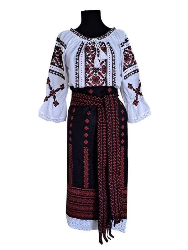 Set traditional 3 piese(ie,catrinta,brau) ST18 - L