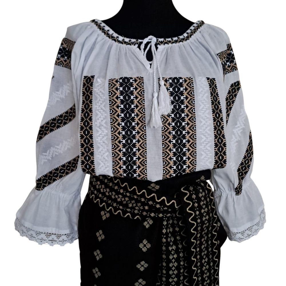 Costum traditional 3 piese(ie,catrinta,brau) ST20 - imagine 4