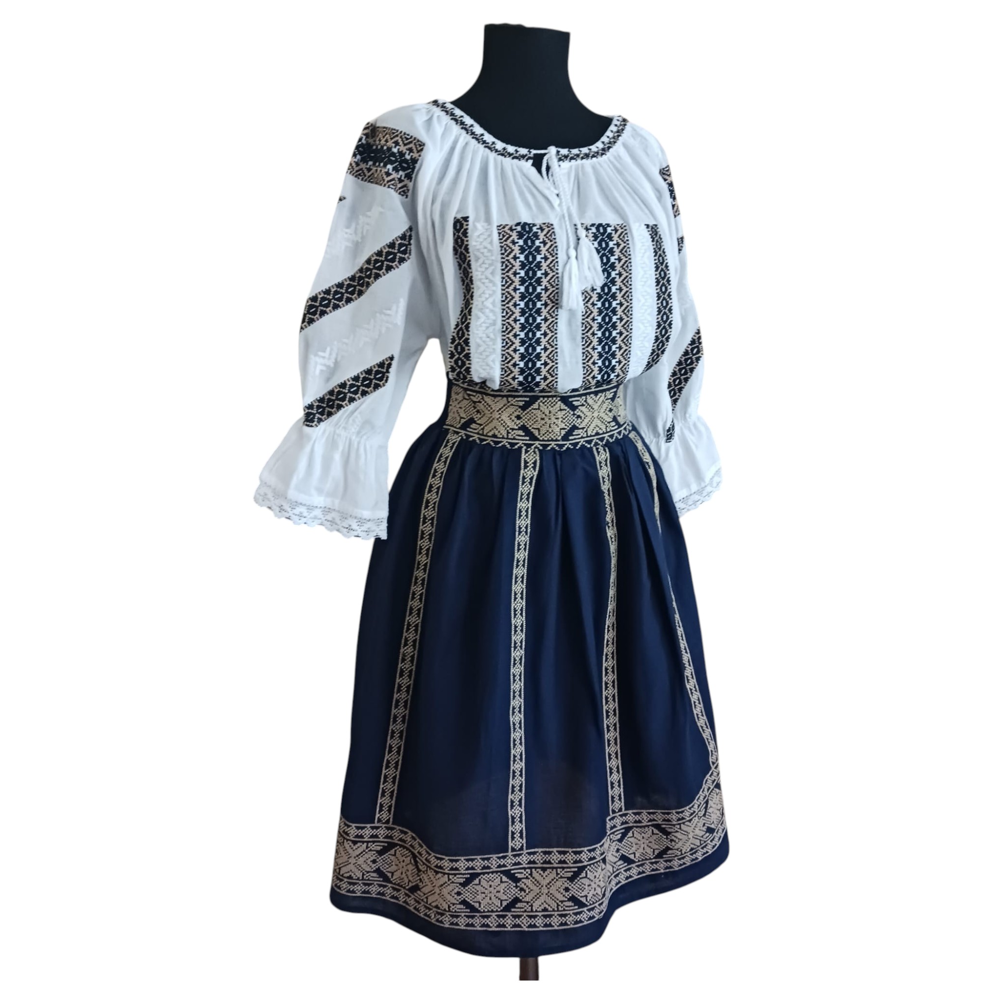 Set ie cu fusta IF04 - imagine 2