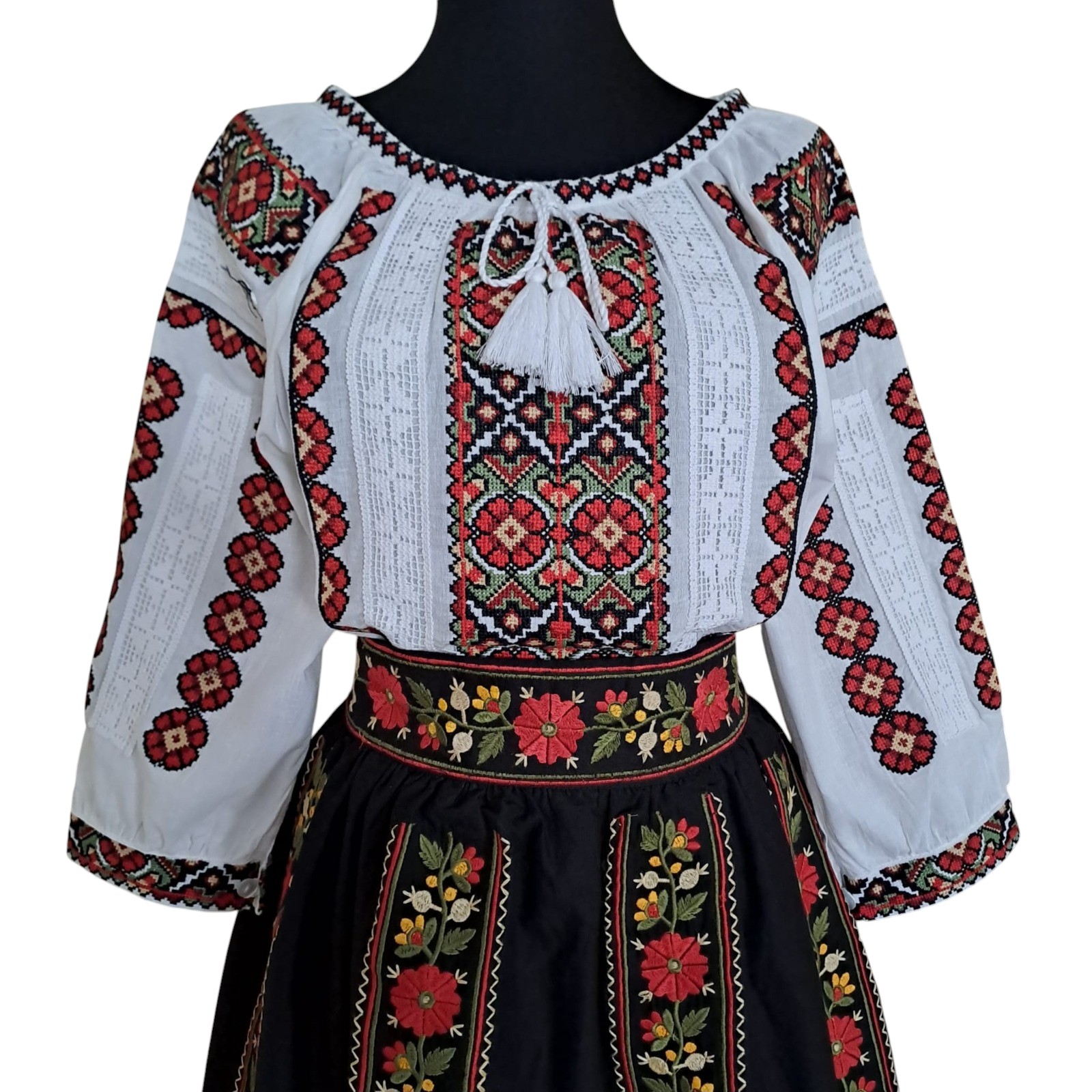 Set ie cu fusta IF02 - imagine 4