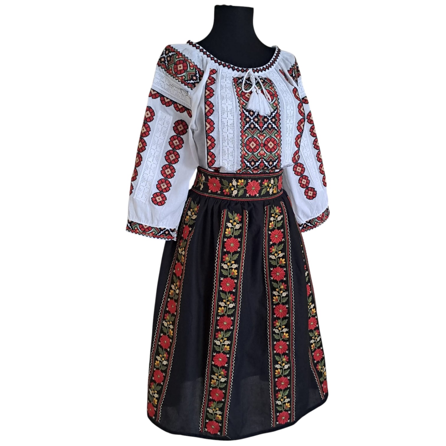 Set ie cu fusta IF02 - imagine 2