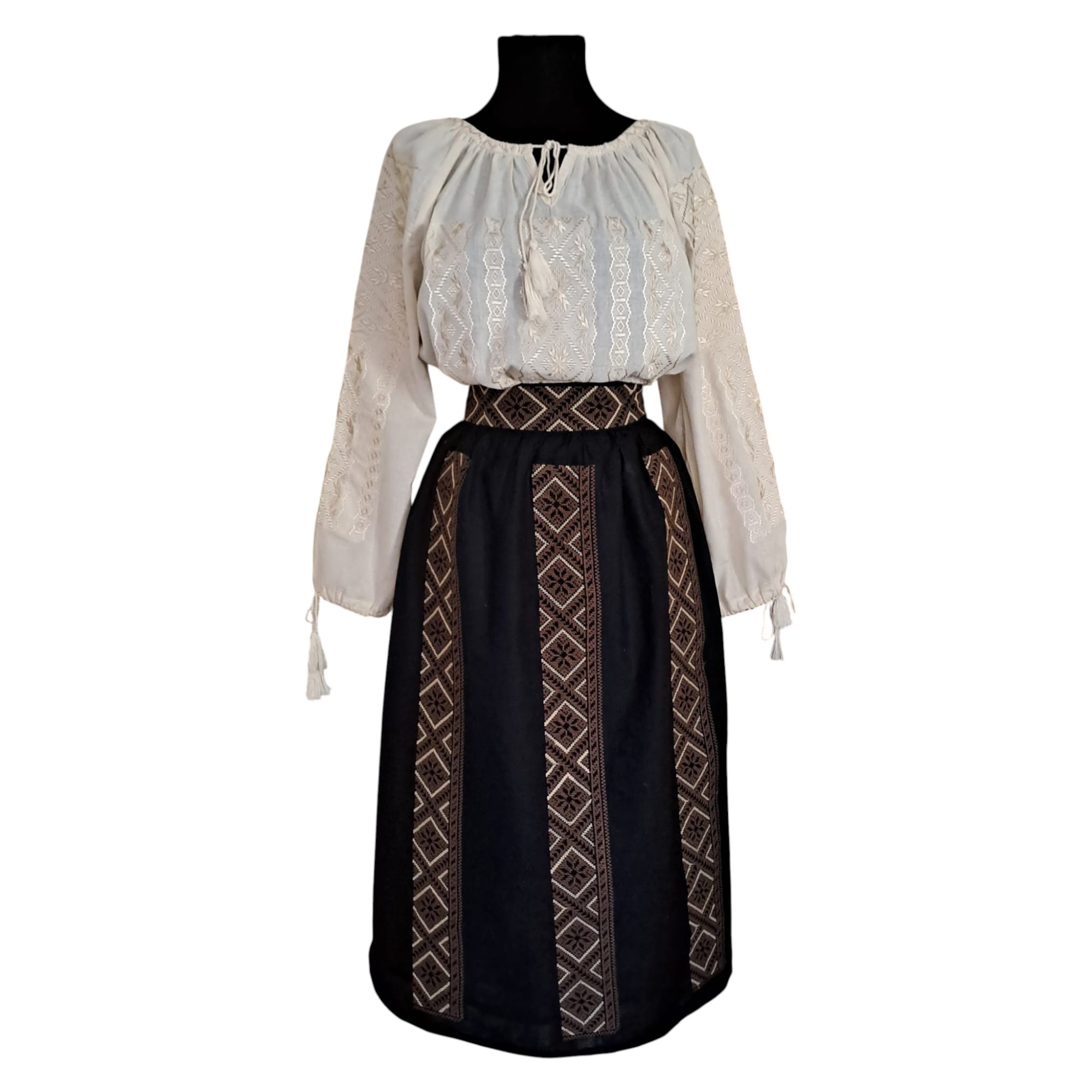 Set ie cu fusta IF18