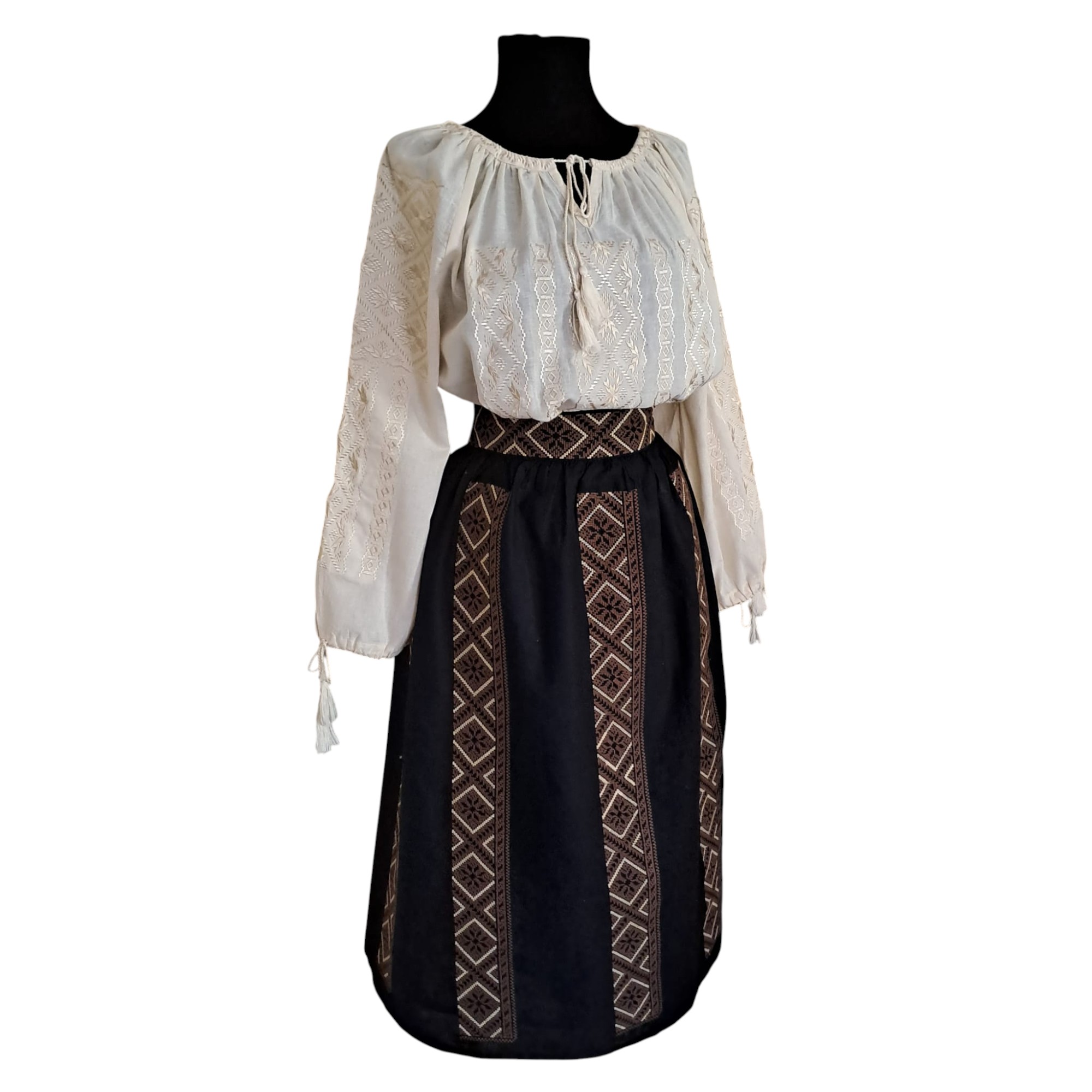 Set ie cu fusta IF18 - imagine 2