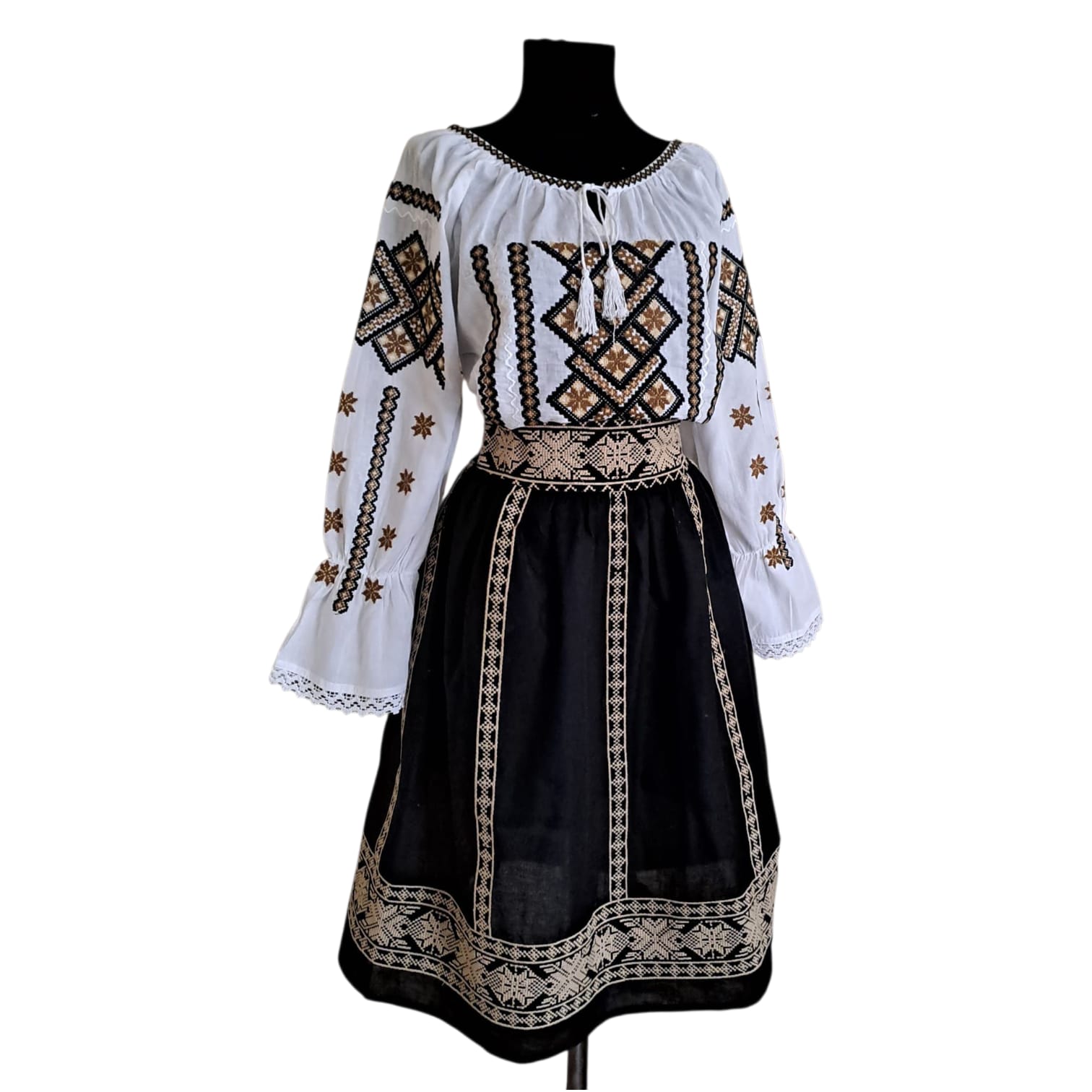 Set ie cu fusta IF50 - imagine 2