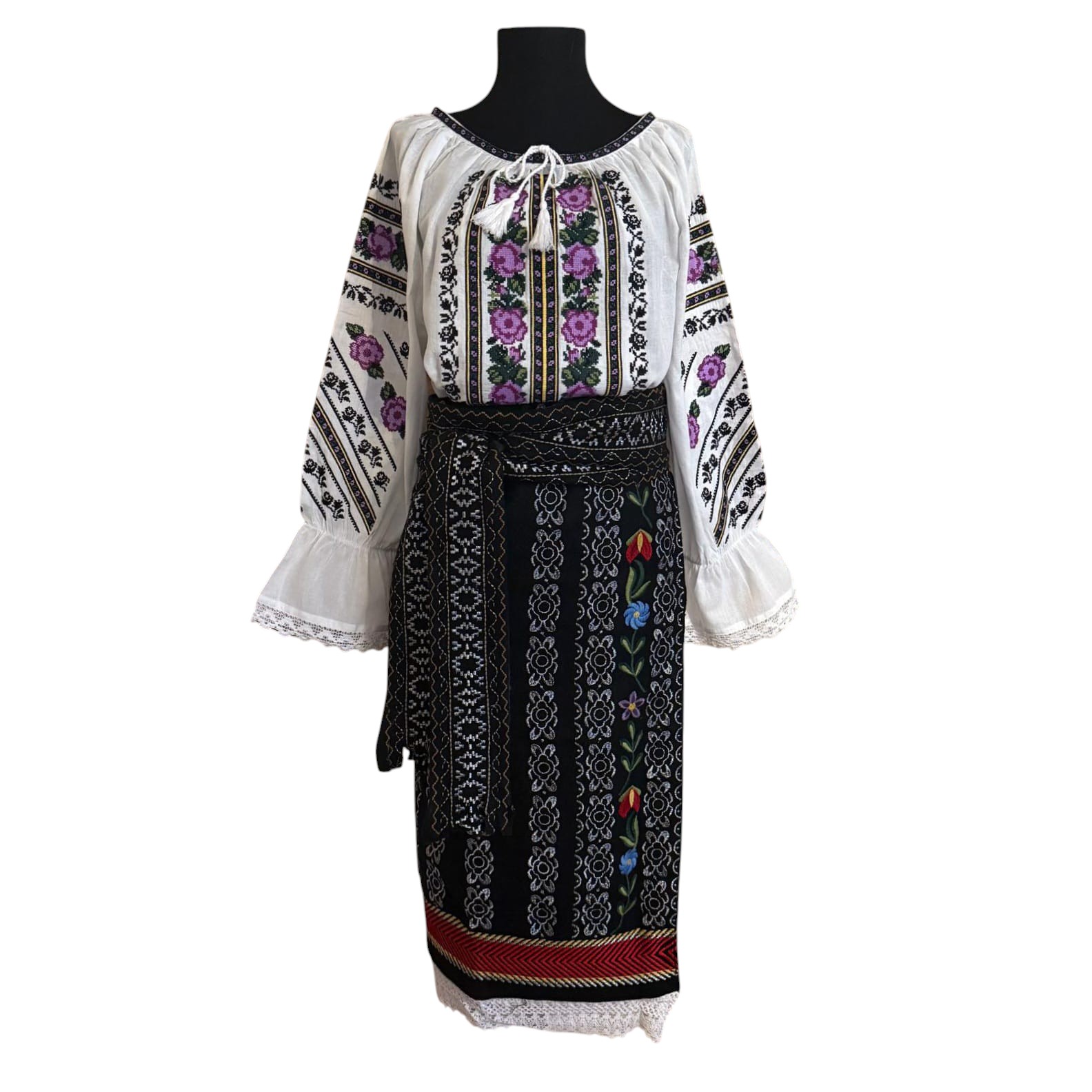 Costum traditional 3 piese (ie,catrinta,brau) ST30