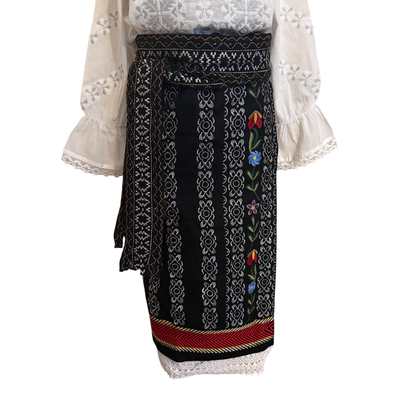 Costum traditional 3 piese (ie,brau,catrinta) ST31 - imagine 5