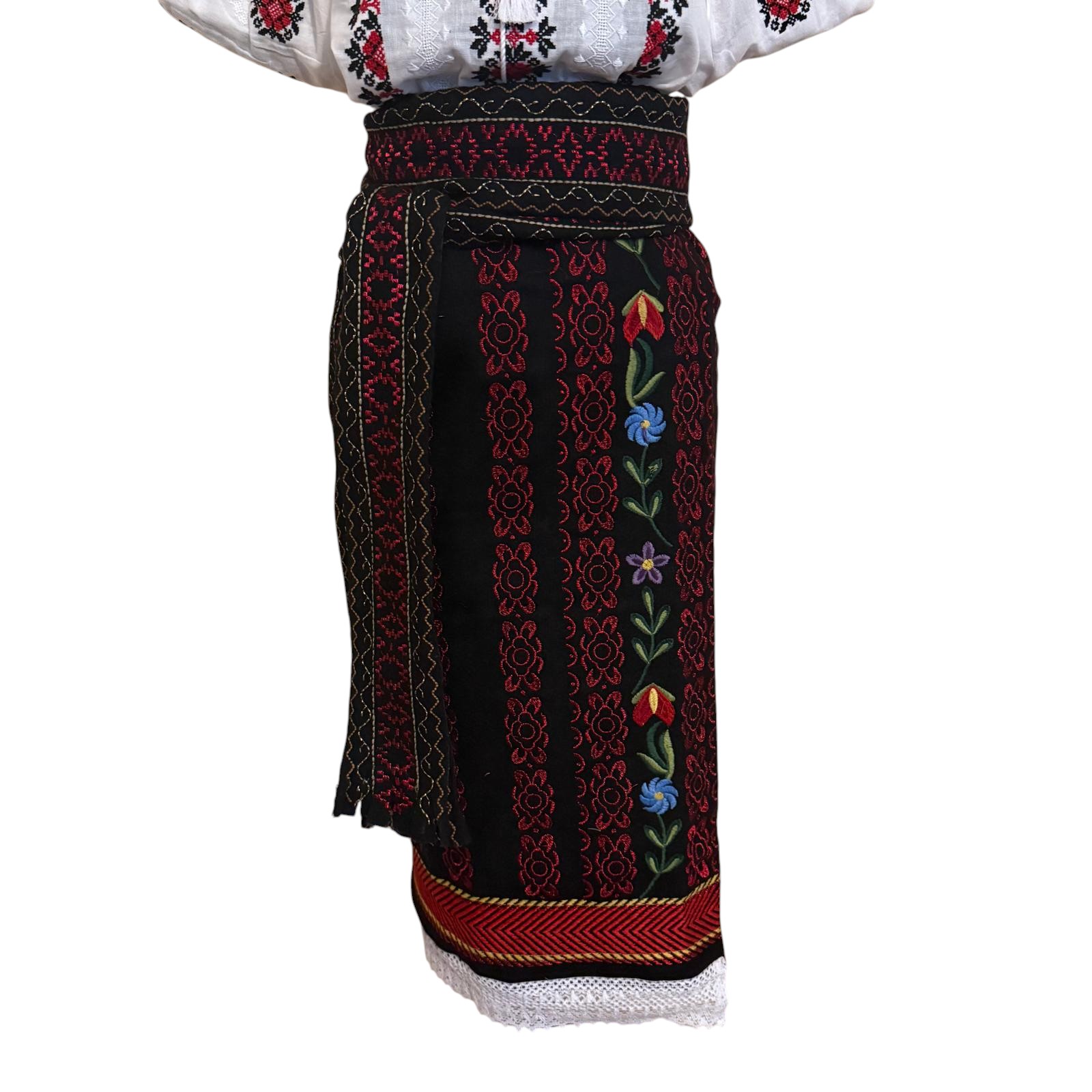 Costum traditional 3 piese (ie,catrinta,brau) ST32 - imagine 7