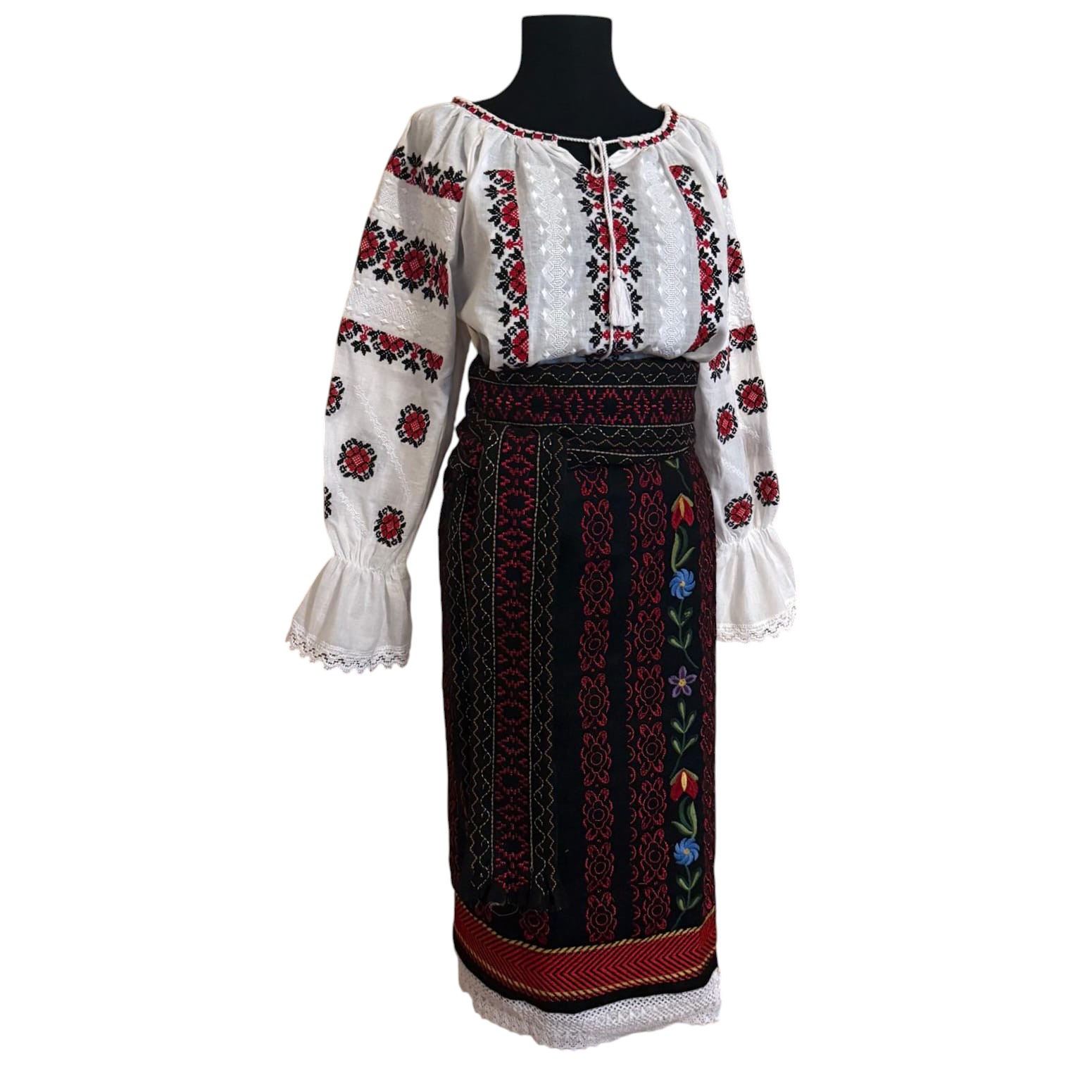 Costum traditional 3 piese (ie,catrinta,brau) ST32 - imagine 4