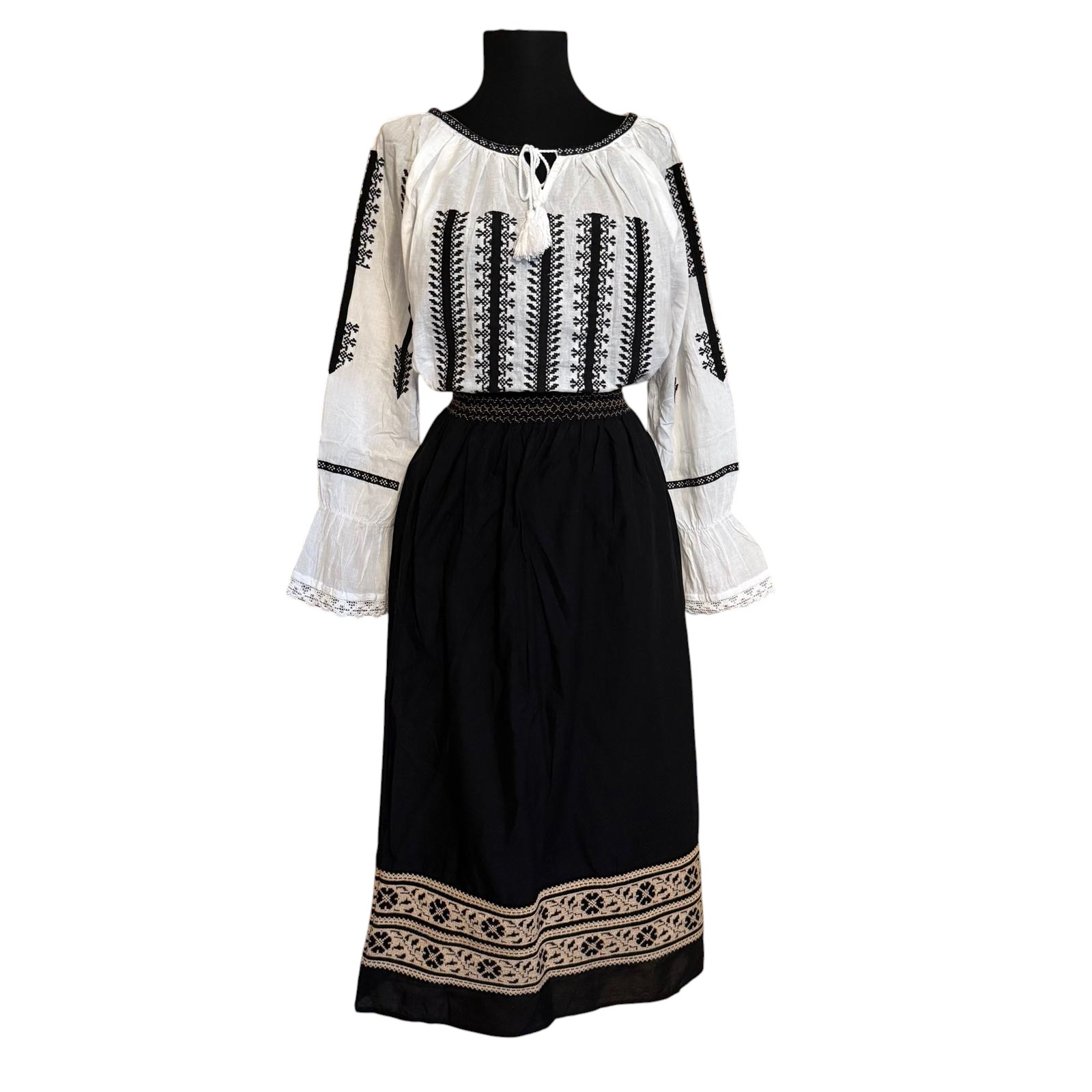 Set ie cu fusta IF45