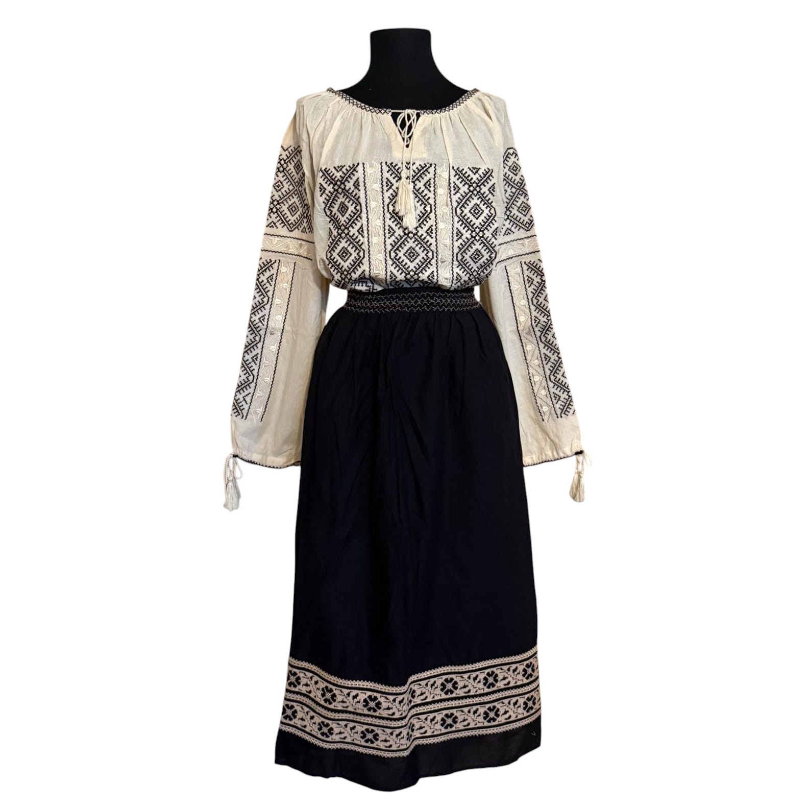 Set ie cu fusta IF61